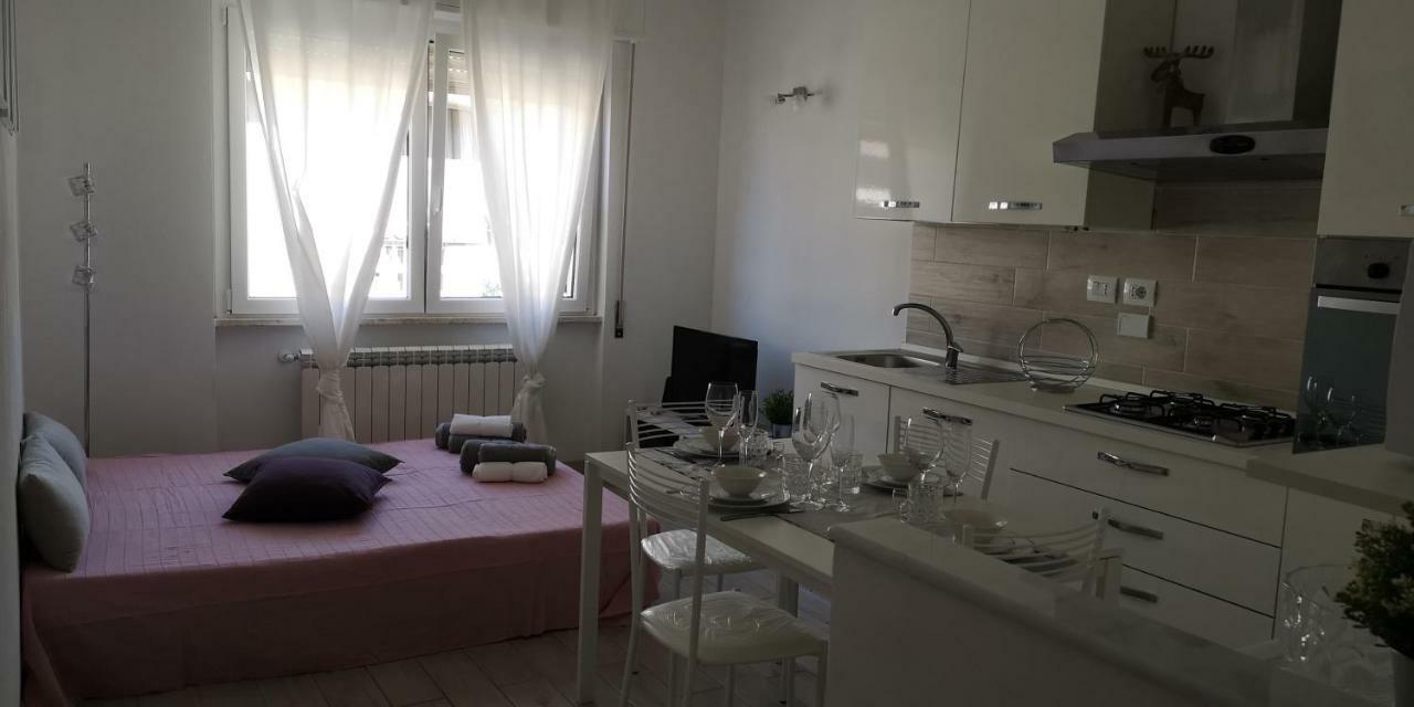 Monica'S Apartment Marina Di Carrara Dış mekan fotoğraf